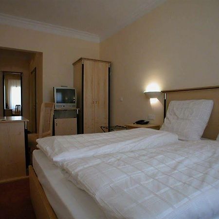 מינכן Hotel Atlas מראה חיצוני תמונה